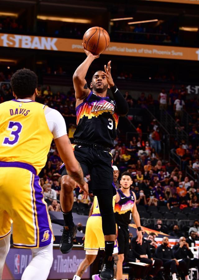 战术调整与 战术调整与