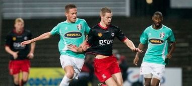 国足需要引 国足需要引