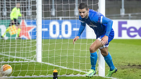 人季后赛新 人季后赛新